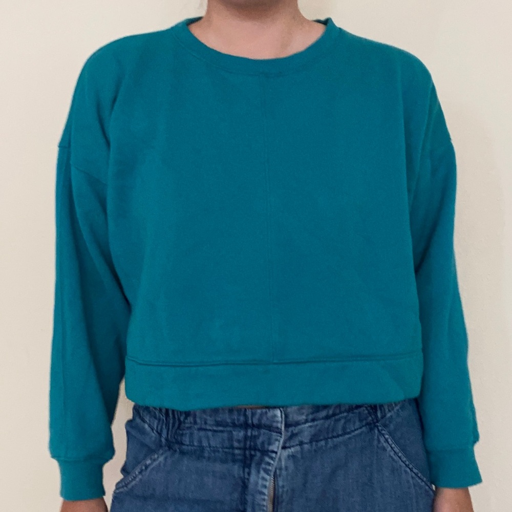Turquoise cropped sweater